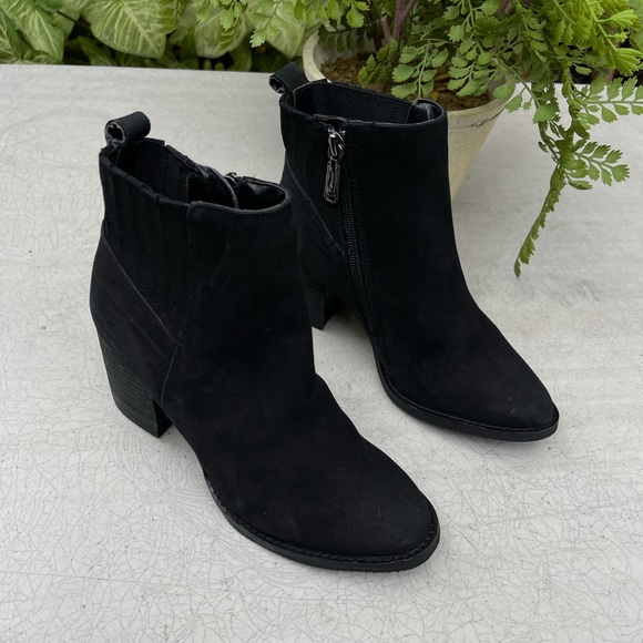 Blondo🔴Waterproof black Nubuck leather booties - Picture 2 of 5